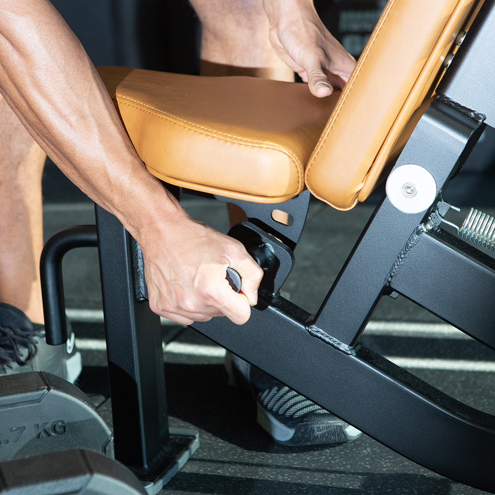 Hammer Strength Multi-Adjustable Bench